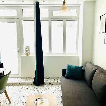Cosy Loft- 17e - 4 Pers Parijs